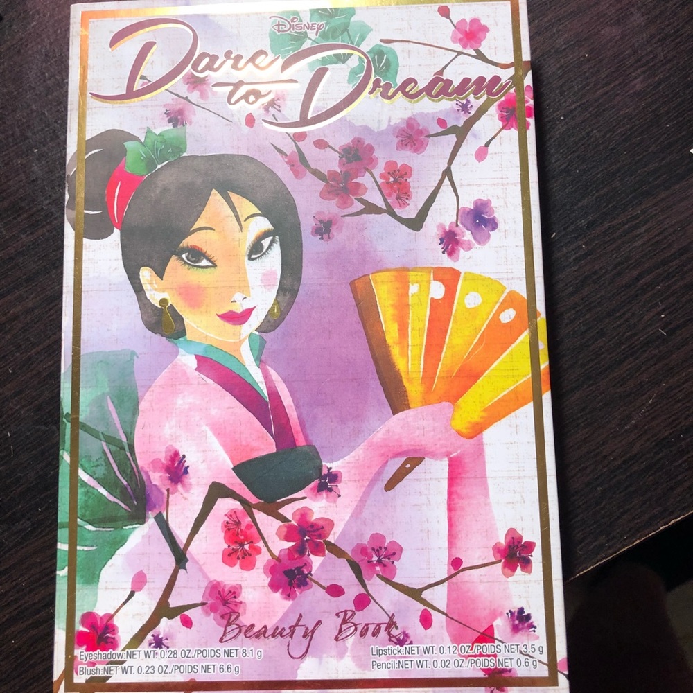 Dare to dream mulan make up